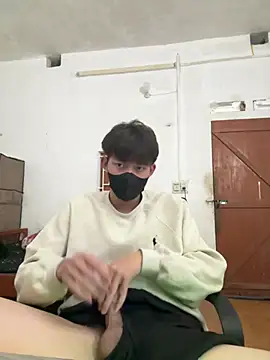 Snapshot of Funkin- chatting on 03/26/26, 11:19 Funkin- online show from 03/26/26, 11:19