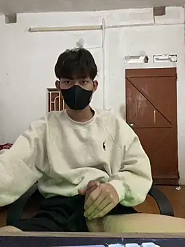 Snapshot of Funkin- chatting on 03/20/26, 07:53 Funkin- online show from 03/20/26, 07:53