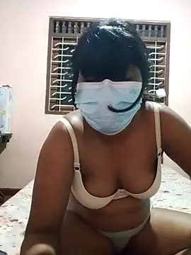 Snapshot of honeyi_babe chatting on 03/30/26, 03:02 honeyi babe online show from 03/30/26, 03:02