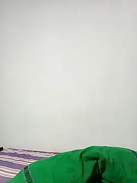 Snapshot of honeyi_babe chatting on 04/09/26, 08:31 honeyi babe online show from 04/09/26, 08:31