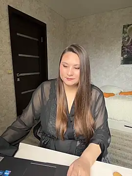 AgathaMyers online show from 04/19/26, 08:04