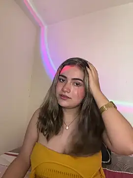 Snapshot of Mia_seduccion chatting on 03/19/26, 07:03 Mia seduccion online show from 03/19/26, 07:03