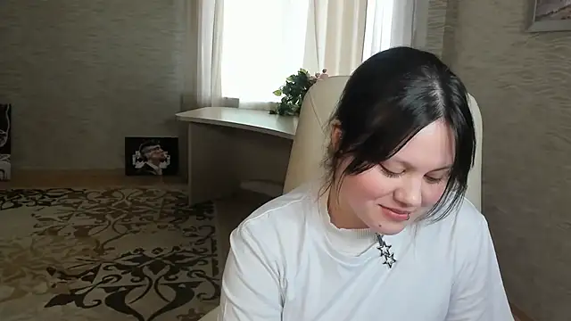 BelenHunkins online show from 03/18/26, 06:16