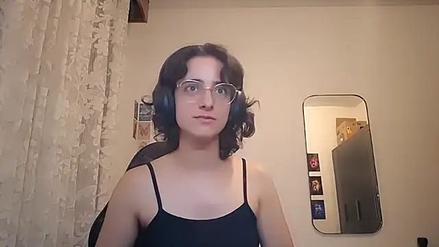 Snapshot of SanjuanaEytchison chatting on 03/20/26, 10:38 SanjuanaEytchison online show from 03/20/26, 10:38