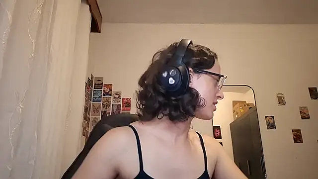 Snapshot of SanjuanaEytchison chatting on 03/26/26, 10:57 SanjuanaEytchison online show from 03/26/26, 10:57