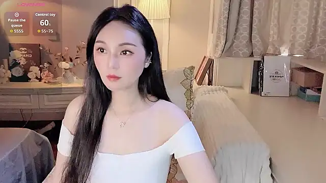 Snapshot of KCYE-CC chatting on 05/06/26, 02:48 KCYE-CC online show from 05/06/26, 02:48
