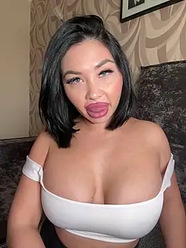 LaaadyDaaamn online show from 04/11/26, 02:10