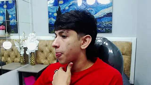 Snapshot of AdrianFranko chatting on 04/04/26, 12:45 AdrianFranko online show from 04/04/26, 12:45