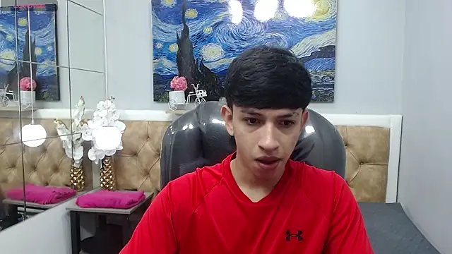 Snapshot of AdrianFranko chatting on 04/13/26, 01:15 AdrianFranko online show from 04/13/26, 01:15