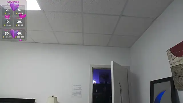 MissRosse online show from 03/30/26, 09:33