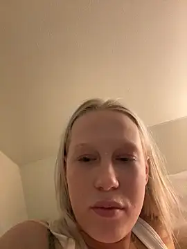 LeniMaria online show from 03/19/26, 08:09