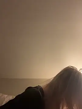 LeniMaria online show from 04/01/26, 05:54