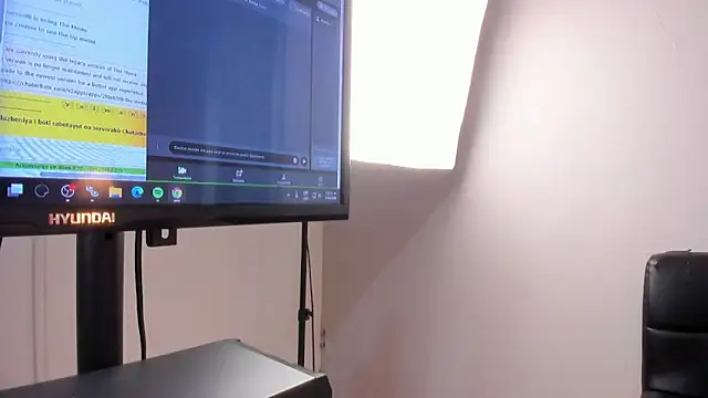 CloeRosell online show from 04/02/26, 06:14