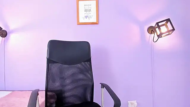 milliesummer online show from 04/08/26, 12:17