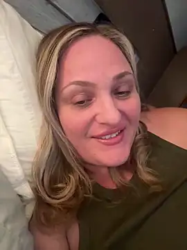 1SexyQueen online show from 05/20/26, 11:02