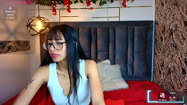 BONIE WILLS online show from 03/30/26, 12:06