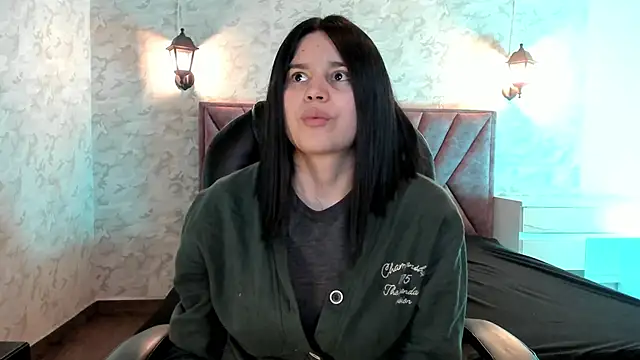 Cata black online show from 04/04/26, 12:23