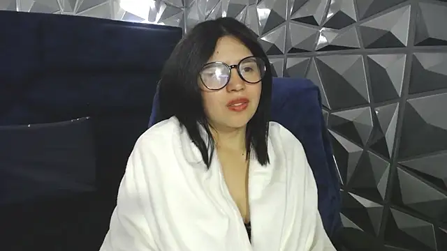 Snapshot of Cata_black chatting on 05/09/26, 03:04 Cata black online show from 05/09/26, 03:04