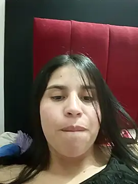 Snapshot of Cata_black chatting on 04/19/26, 01:50 Cata black online show from 04/19/26, 01:50
