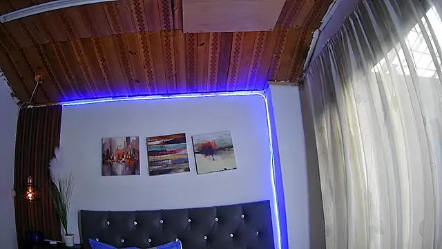 candy  fire online show from 04/02/26, 01:51