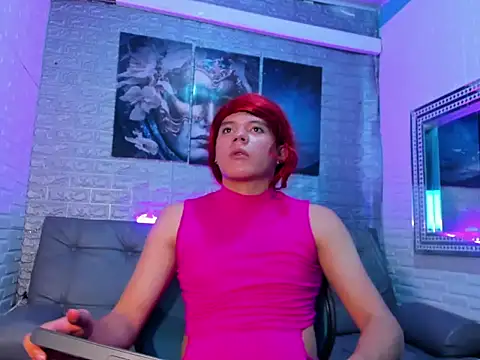 andy femboy  online show from 03/23/26, 07:36