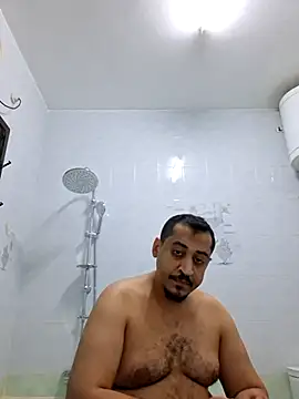 Snapshot of Layzie86 chatting on 03/18/26, 03:46 Layzie86 online show from 03/18/26, 03:46