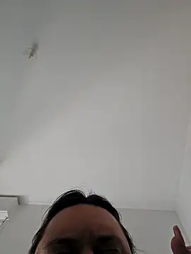 Snapshot of emiliecurvy83 chatting on 03/28/26, 11:11 emiliecurvy83 online show from 03/28/26, 11:11