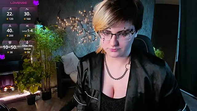 Snapshot of Xiao_Eclipse chatting on 03/25/26, 06:02 Xiao Eclipse online show from 03/25/26, 06:02