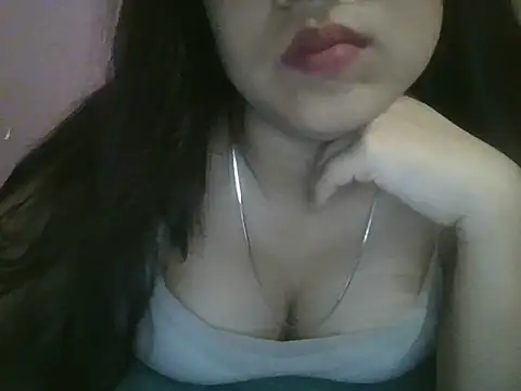 Snapshot of Qween_Seelu chatting on 06/08/26, 11:49 Qween Seelu online show from 06/08/26, 11:49