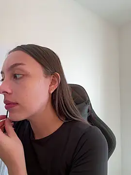 Lauren Storm online show from 05/28/26, 03:18