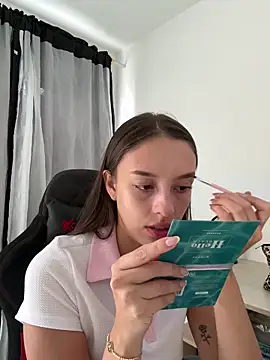 Lauren Storm online show from 05/03/26, 04:10