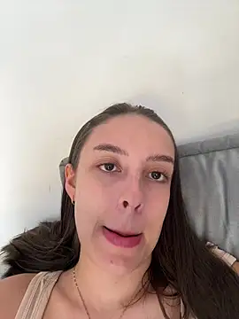 Snapshot of Lauren_Storm chatting on 06/19/26, 06:25 Lauren Storm online show from 06/19/26, 06:25