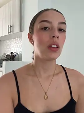Lauren Storm online show from 04/20/26, 04:08
