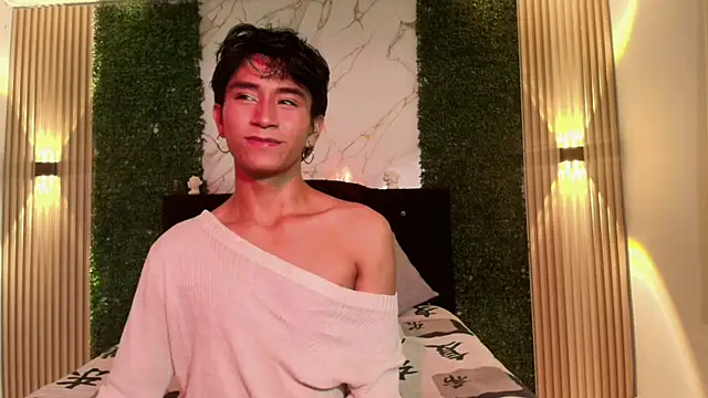 cococumps online show from 06/26/26, 01:17