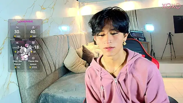 cococumps online show from 04/21/26, 11:06