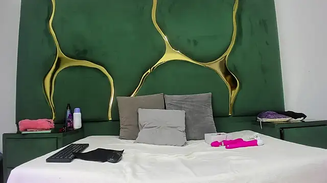 Snapshot of taty_sexxx chatting on 03/28/26, 01:45 taty sexxx online show from 03/28/26, 01:45