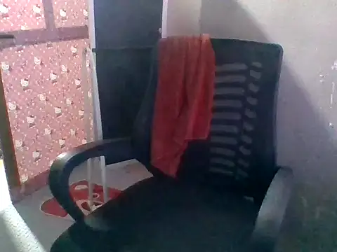 Snapshot of -Hodiqua- chatting on 03/29/26, 02:30 -Hodiqua- online show from 03/29/26, 02:30