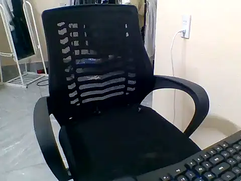 -Hodiqua- online show from 07/01/26, 12:00