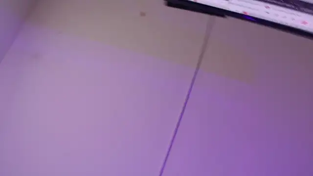 Snapshot of sweetbloomcs chatting on 06/29/26, 05:56 sweetbloomcs online show from 06/29/26, 05:56