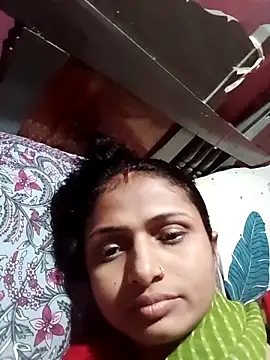 Snapshot of Leelaaji chatting on 04/05/26, 01:29 Leelaaji online show from 04/05/26, 01:29