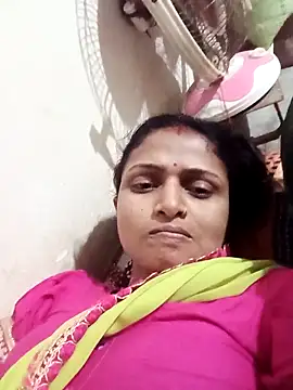 Snapshot of Leelaaji chatting on 04/11/26, 04:43 Leelaaji online show from 04/11/26, 04:43