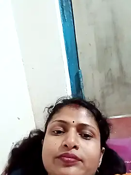 Snapshot of Leelaaji chatting on 03/23/26, 09:58 Leelaaji online show from 03/23/26, 09:58