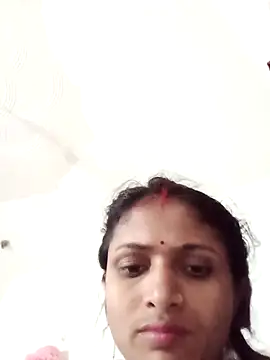 Snapshot of Leelaaji chatting on 04/13/26, 06:23 Leelaaji online show from 04/13/26, 06:23