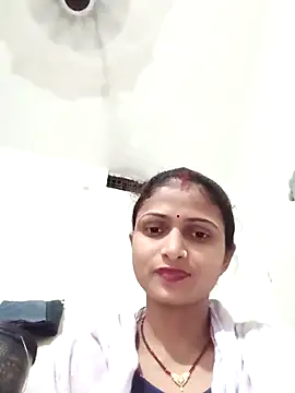 Snapshot of Leelaaji chatting on 03/19/26, 01:55 Leelaaji online show from 03/19/26, 01:55