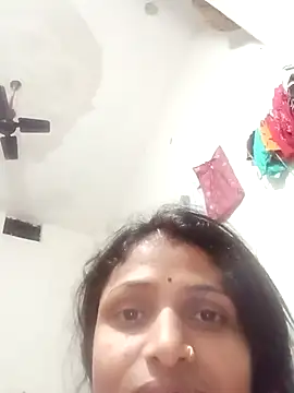 Snapshot of Leelaaji chatting on 03/27/26, 06:20 Leelaaji online show from 03/27/26, 06:20