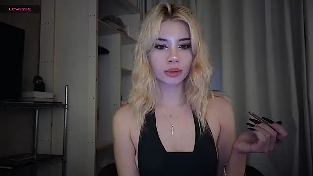 st uirt online show from 04/11/26, 08:45