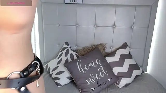 Snapshot of Kloe__watson chatting on 04/08/26, 06:09 Kloe watson online show from 04/08/26, 06:09