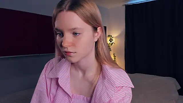 DelmaLasky online show from 04/12/26, 07:33