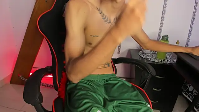 Snapshot of dilan_ar5 chatting on 04/03/26, 02:12 dilan ar5 online show from 04/03/26, 02:12