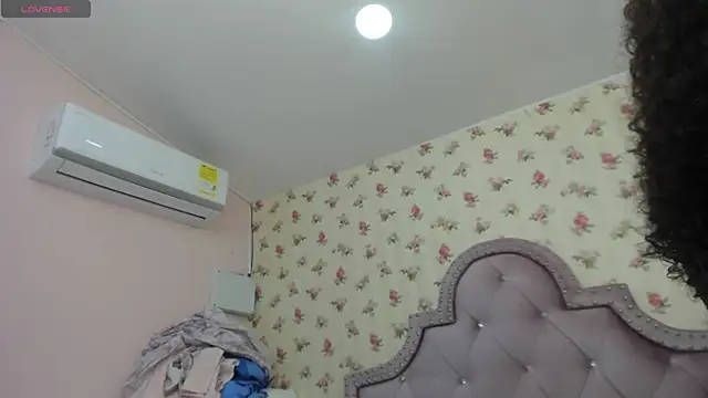 crystal watson0 online show from 07/13/26, 01:32
